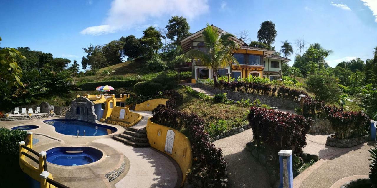 Hosteria "El Encanto" San Miguel de los Bancos Esterno foto